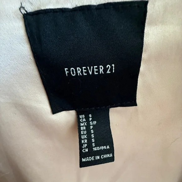 Forever 21 Pastel Faux Fur Coat in Peach, Light Blue & Pink - Picture 5 of 5